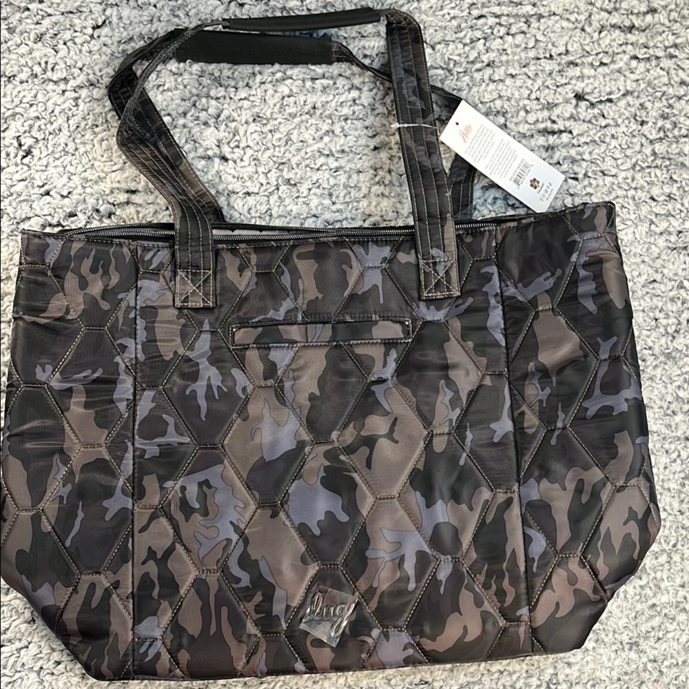 NWT Lug Two-Step Tote Bag - Camo Black